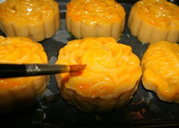 Cách làm bánh trung thu nhân khoai môn 